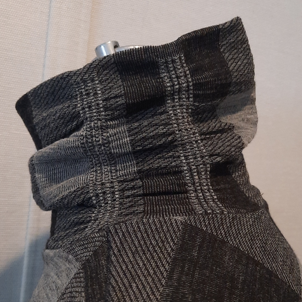 Athleta Remarkawool Buffalo Plaid Top, S - Picture 5 of 6